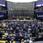 Plenário vota denúncia contra Temer e ministros nesta quarta