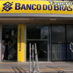 Camilo sanciona lei que estipula normas de seguranças para bancos no Ceará