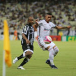 Ceará bate o Uniclinic no Castelão e se recupera no Campeonato Cearense