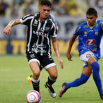 Com viradas e gols no fim, Ceará e Iguatu ficam no empate em jogo emocionante