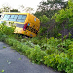 Ônibus escolar da Prefeitura de Sobral sofre acidente