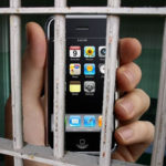 Agentes recebiam até R$ 1 mil para entregar celulares a presos no Ceará