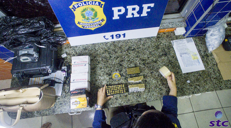 Policia Rodiviária Federal apreende balas em Sobral