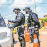 Estado tem cerca de 2 mil policiais afastados por Covid-19