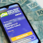 Caixa paga auxílio a beneficiários do Bolsa Família com NIS final 8