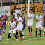 Fortaleza perde para o Athletico/PR por 2 a 0 na estreia do Brasileirão