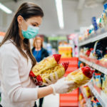 Governo pede explicações aos supermercados por preços altos