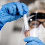 Vacinas: veja doses, eficácia, preços e desvantagens de imunizações contra a Covid-19