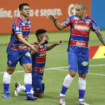 Fortaleza quebra marca histórica contra Vasco e vence segunda decisão no fim da Série A