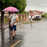 Chove em 60 municípios do Ceará neste sábado; Maranguape tem maior volume