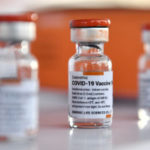 Lei autoriza compra de vacina contra a Covid-19 por estados, municípios e empresas privadas