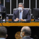 PEC Emergencial que recria o auxílio emergencial é aprovada na Câmara dos Deputados em 1º turno