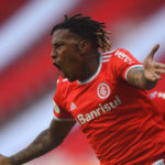 Fortaleza esbarra em valores, e Fluminense fecha com atacante Abel Hernández