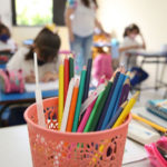 Aulas presenciais no Ceará devem ser retomadas em todo o ensino básico, defendem entidades escolares