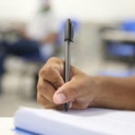 Justiça determina que Governo retome aulas presenciais do ensino médio no Ceará