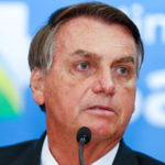 Quem quer mais auxílio emergencial pode ir ao banco ‘fazer empréstimo’, diz Bolsonaro