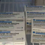 Ceará recebe 1º lote de vacinas da Janssen e novas doses da CoronaVac e Pfizer nesta quinta (24)