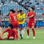 Com show de Marta, Brasil goleia China por 5 a 0 na estreia do futebol feminino nas Olimpíadas