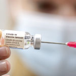 Vacina Janssen é eficaz contra variante Delta do coronavírus, diz Johnson & Johnson