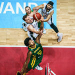 Seleção masculina de basquete perde jogo contra Alemanha e está fora das Olimpíadas de Tóquio