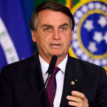 Projeto que proibia despejos na pandemia é vetado por Jair Bolsonaro