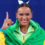 Rebeca Andrade é ouro no salto e faz história nos Jogos Olímpicos de Tóquio