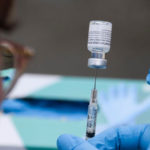 Joe Biden pode recomendar nesta semana doses de reforço de vacina contra Covid-19