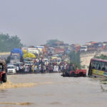 Fortes chuvas e inundações deixam quase 200 mortos na Índia e no Nepal