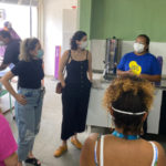 Secretárias municipais visitam organização Redes da Maré no Rio de Janeiro