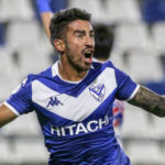 Fortaleza negocia contratação de atacante argentino Lucero, do Vélez Sarsfield