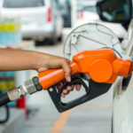 Gasolina deve subir mais em fevereiro após descongelamento do ICMS dos combustíveis