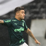 Ceará tem negociação avançada com lateral-esquerdo Victor Luís, do Palmeiras