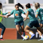 Jogos de hoje: confira o horário das partidas de futebol desta segunda (11)