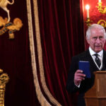 Charles III é proclamado oficialmente novo rei do Reino Unido