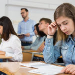 Bolsa de Iniciação Científica Júnior: saiba como estudantes podem receber ajuda de R$ 1.200