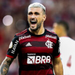 Jogos de hoje na TV: veja onde assistir e horário das partidas de quarta-feira (12)