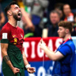 Com dois de Bruno Fernandes, Portugal vence Uruguai e garante vaga nas oitavas da Copa do Mundo