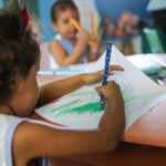 Fortaleza tem mais de 15 mil crianças esperando matrículas em creches e pré-escolas