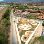 Prefeitura realiza obras de construção de praça no bairro Jerônimo Prado
