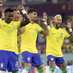 Brasil goleia Coreia do Sul, avança às quartas de final da Copa do Mundo e enfrentará Croácia