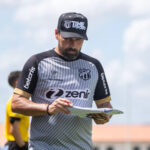 Técnico Gustavo Morínigo é regularizado no BID da CBF e pode estrear pelo Ceará