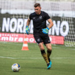 Fortaleza anuncia a contratação do goleiro João Ricardo, ex-Ceará para a temporada 2023