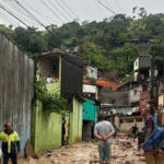 Buscas por vítimas da chuva no Litoral Norte de São Paulo seguem pelo 4º dia consecutivo