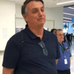 Ex-Presidente Jair Bolsonaro retorna ao Brasil após três meses nos Estados Unidos