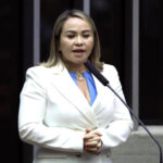 Vereadora de Fortaleza, Enfermeira Ana Paula toma posse como deputada federal