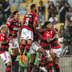 Flamengo vence clássico por 4 a 1 no Maracanã e deixa Vasco na zona do rebaixamento