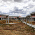 46 obras de educação paralisadas não serão retomadas no CE; veja se sua cidade receberá intervenções