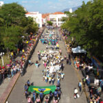 Desfile cívico de Sobral reúne mais de 40 instituições e cerca de cinco mil participantes