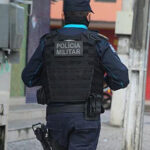 Grupo criminoso na periferia de Fortaleza: 3 PMs e guarda municipal são presos em operação do MPCE