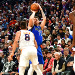 Jogos de hoje na NBA: veja onde assistir e horário das partidas desta segunda-feira (1)